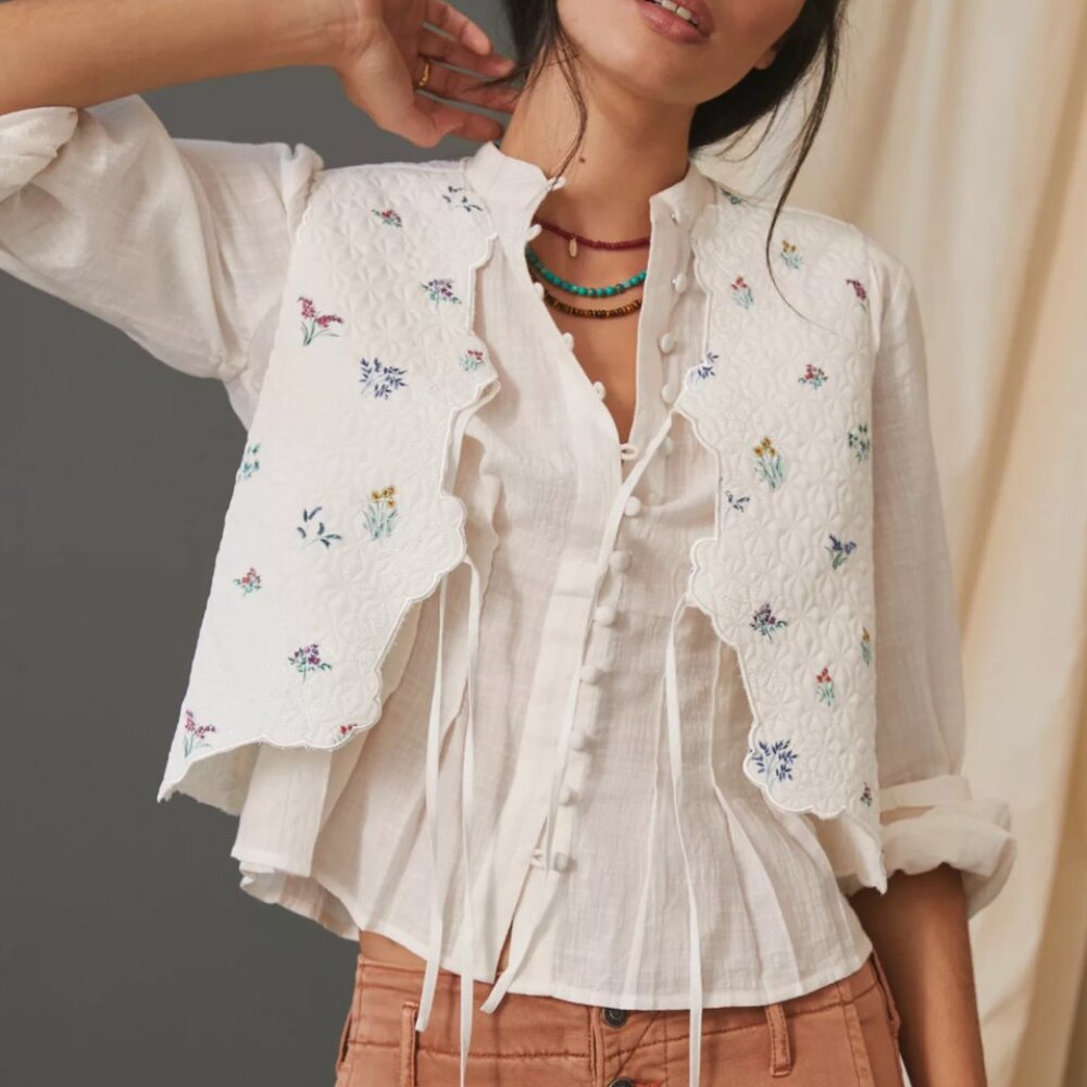 Anthropologie White Floral Embroidered Top